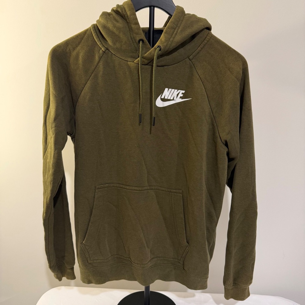 Nike Sportswear Essential Hoodie Olive Green Fleece Pullover BV4124-327 Small